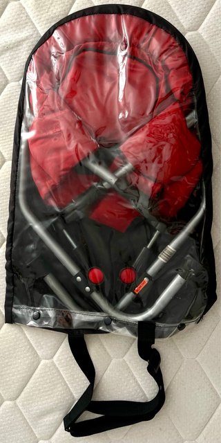Trona portátil Nurse rojo