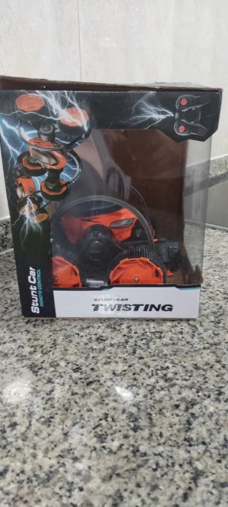 Coche RC MKB Stunt Car Twisting