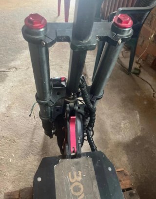 Patinete Eléctrico Todoterreno BUYUEDA