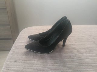 Zapatos de tacón negros para fiesta