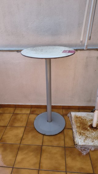 Mesa alta Cruzcampo metal gris/blanco