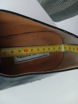 Zapatos de vestir Tessa Baviera negros