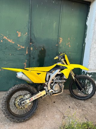 Suzuki 450 MATRICULADA