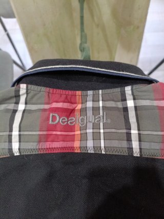 Polo Desigual manga corta cuadros