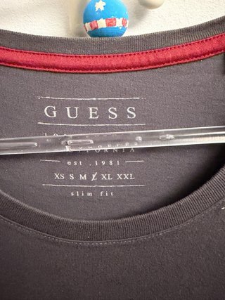 Camiseta Guess Gris Talla L