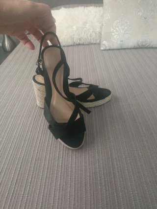 Sandalias cuña negras