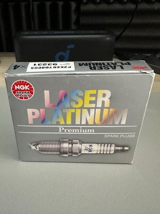 Bujías NGK Láser Platinum 93231 VAG