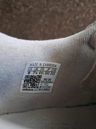 Zapatillas Adidas Ozweego Talla 41.5 Beige
