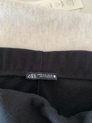 Falda de punto negra