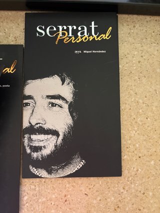 13 Libros con Disco Serrat Personal