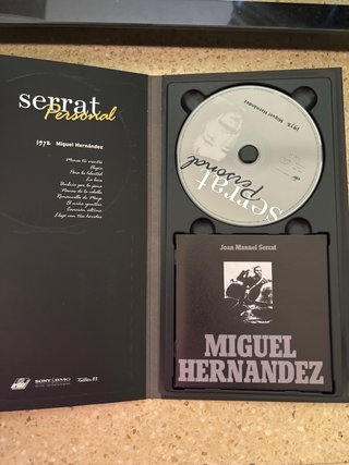 13 Libros con Disco Serrat Personal