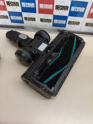 Aspiradora escoba Cecotec Conga Rockstar 220AW