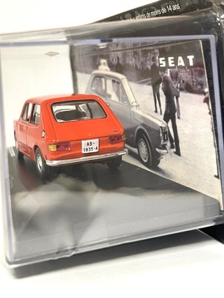 SEAT 127 (1972) Escala 1/43
