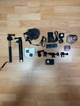 GoPro Hero 8 Negra con Estuche Y accesorios