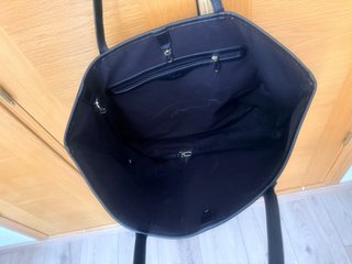 Bolso Tous estampado gris y blanco