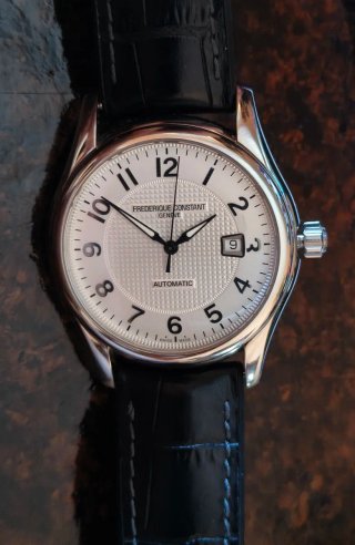 Reloj Frederique Constant Classics Runabout Automá
