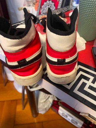 Jordan Niños Talla 35