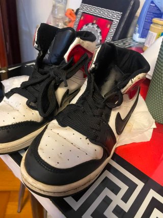 Jordan Niños Talla 35