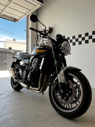 Kawasaki z900 RS Naked