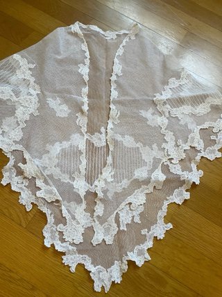 Mantilla antigua encaje blanco