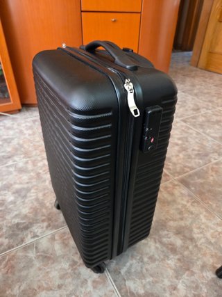 Maleta de cabina negra