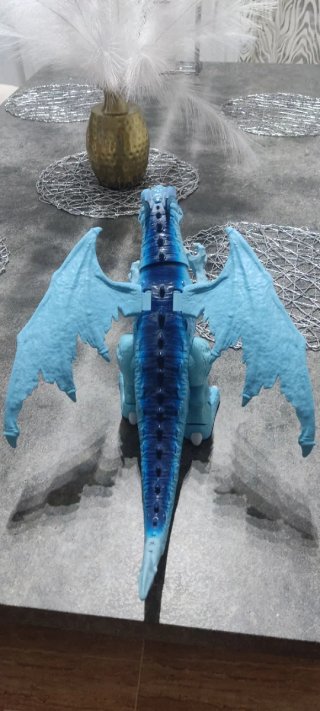 Dragón azul de juguete