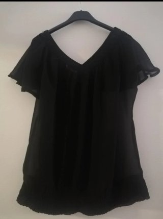 Maglia nera con brillantini