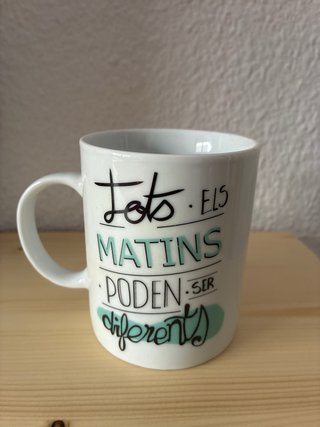 Taza Item International nueva