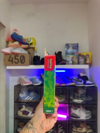 Caja Pokémon Primer Compañero Serie 1 Español