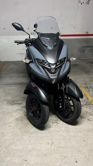 Yamaha Tricity 300 Negra/Gris