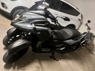 Yamaha Tricity 300 Negra/Gris