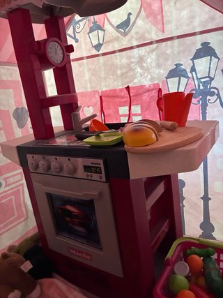 Casita de tela y cocinita infantil con accesorios