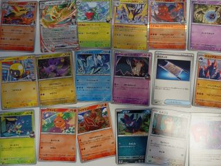 Pack 40 Cartas TCG Pokémon