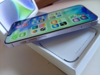 iPhone 14 - Impecable