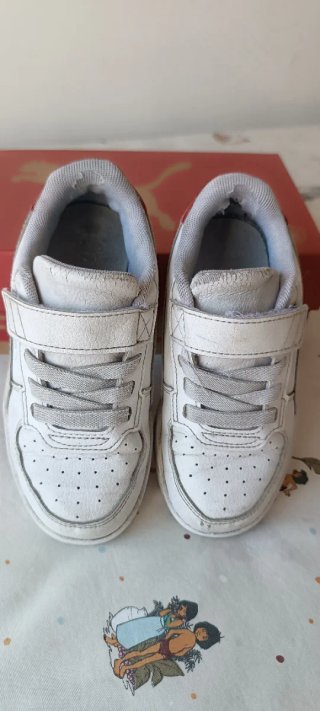 Zapatillas Puma niño blancas