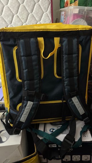Mochila Glovo Amarilla