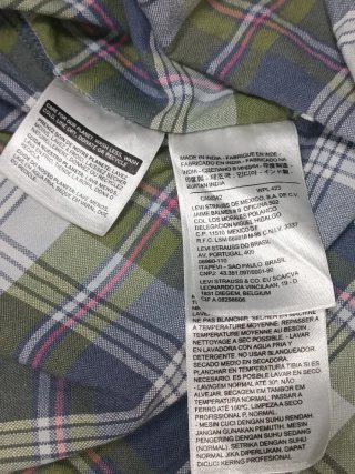 Camisa chico  Levi's cuadros talla S.