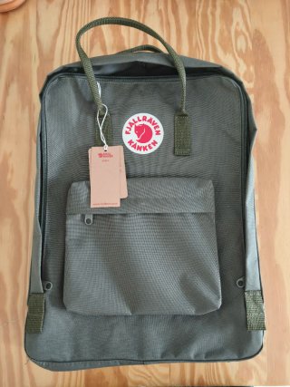 Mochila Fjallraven Kanken Verde Militar