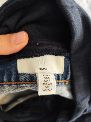 Pantalones premamá: verde y vaqueros