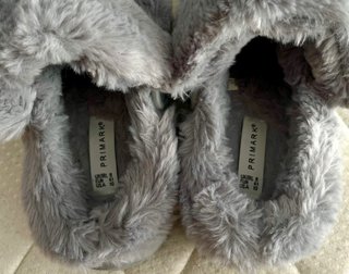 Zuecos grises Primark Talla 41