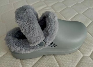 Zuecos grises Primark Talla 41