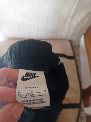 Pantalón corto Nike niño T.137-147 con bolsillos