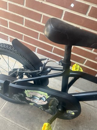 Bicicleta infantil BTWIN negra y verde