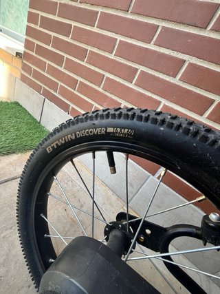 Bicicleta infantil BTWIN negra y verde