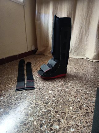 Bota Walker Ortopedia Talla XS/ 36