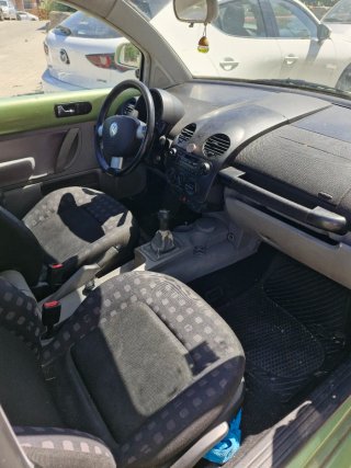 Volkswagen Beetle 2000