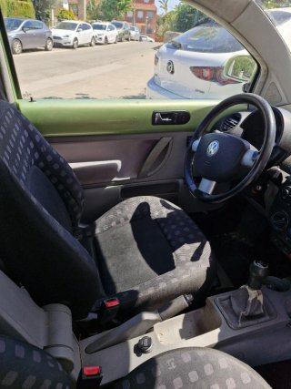 Volkswagen Beetle 2000