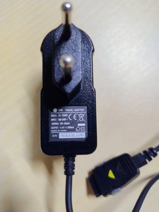 LG  4 Caricabatterie Vintage, lotto o singoli