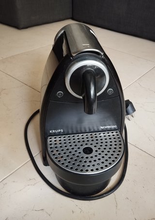 Cafetera Nespresso Krups para piezas