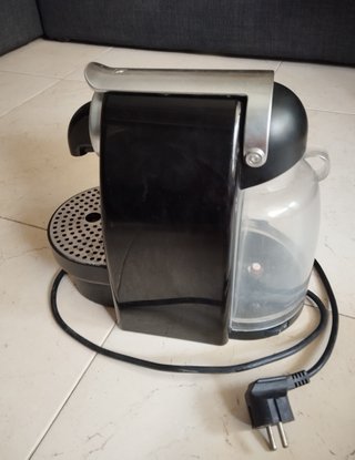 Cafetera Nespresso Krups para piezas